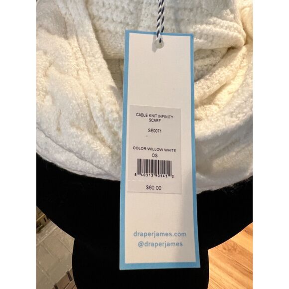 Draper James Cable Knit Infinity Scarf - Picture 3 of 5